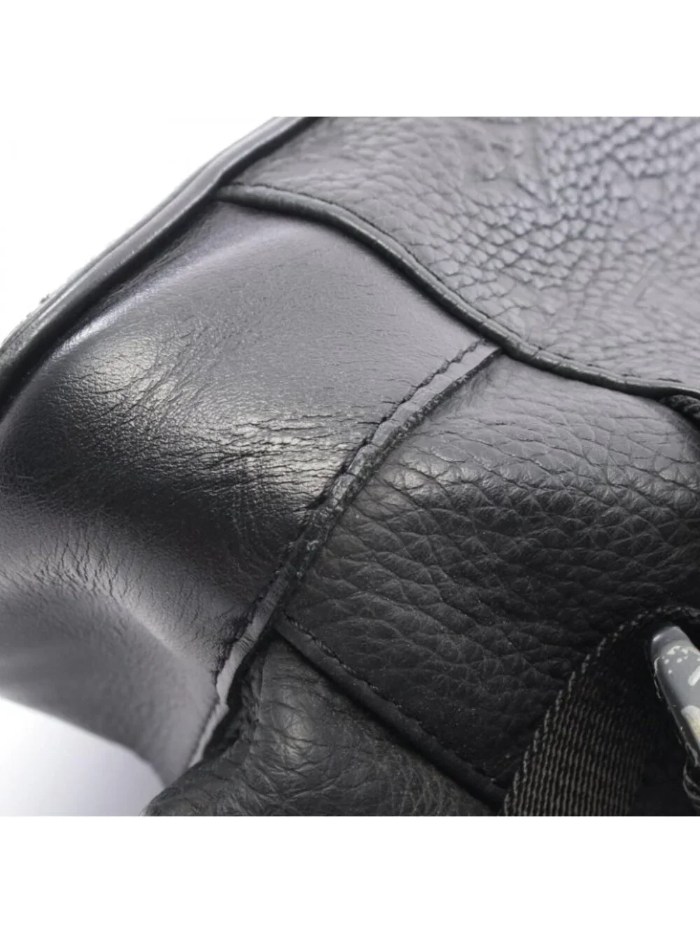 Louis Vuitton Backpack Christopher MM Monogram Taurillon Noir Leather